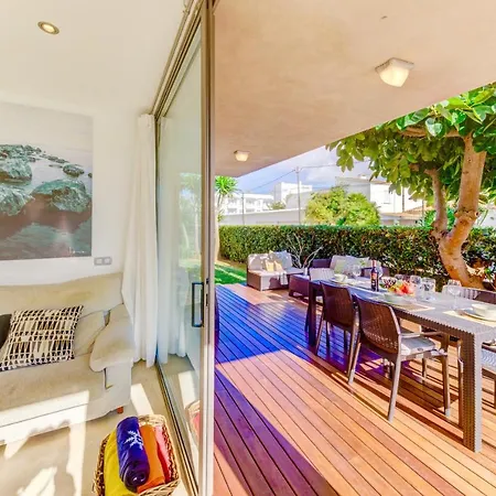 Marti Cirerer By Sealand شقة