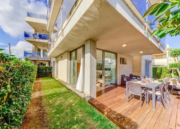 Marti Cirerer By Sealand * Port de Pollença